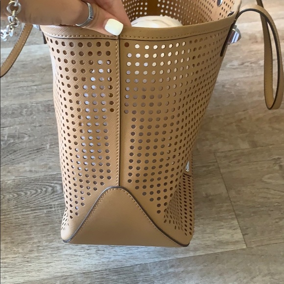 Purse - Picture 5 of 5